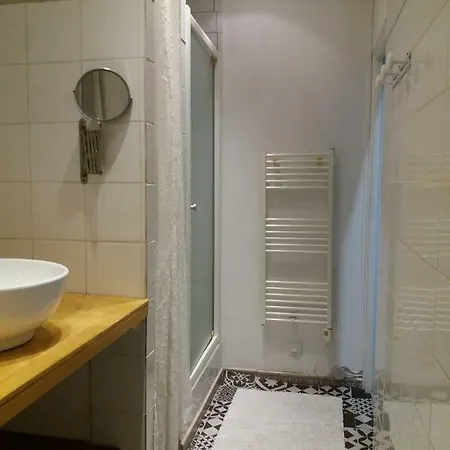 Les Pins Apartment *